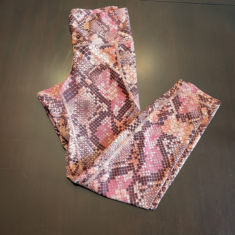 Old Navy Active Elevate Legging